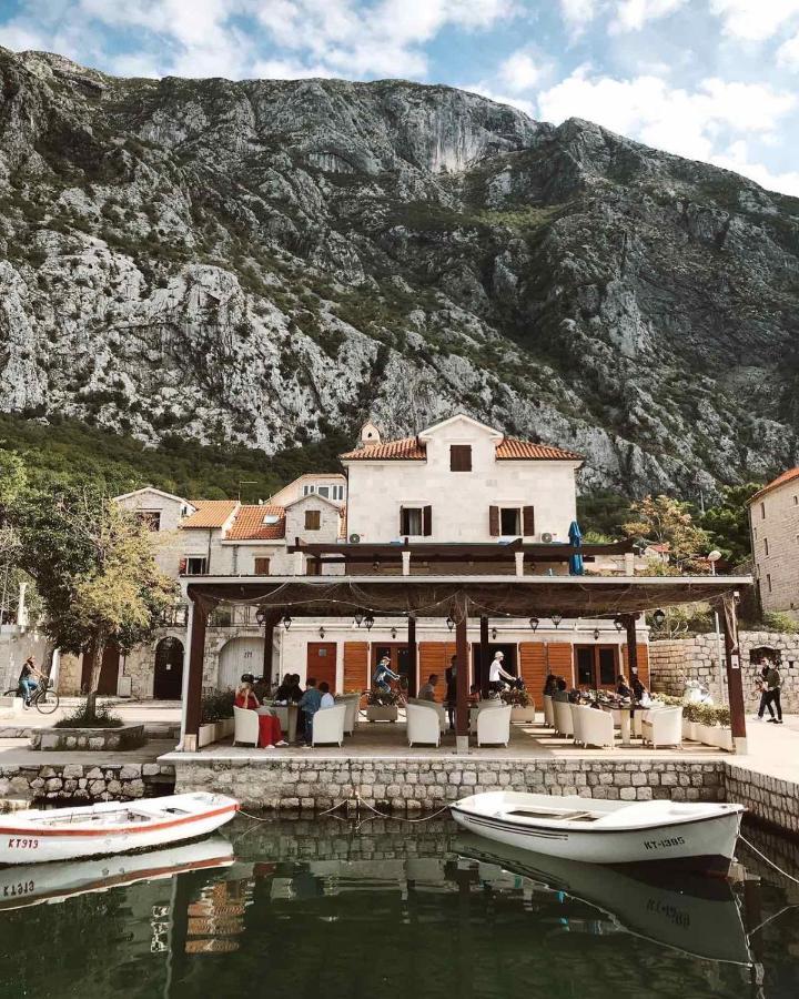 Apartments Barba Kotor Exteriör bild